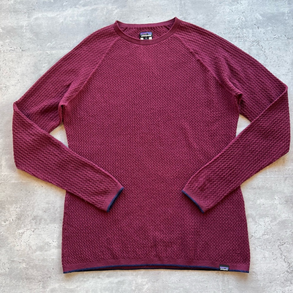 Patagonia Capilene Air Crew Arrow Red, Womens Size XL